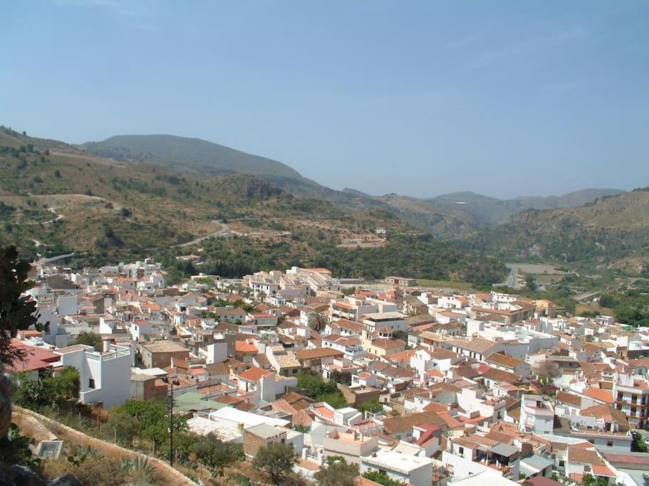 Boutique Style Apartment In Velez De Benaudalla - Near Salobrena Exterior photo