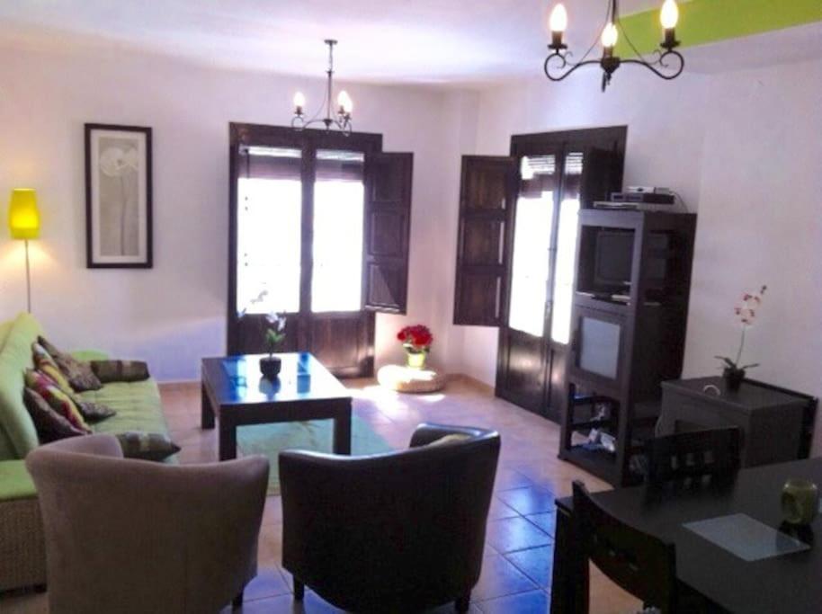 Boutique Style Apartment In Velez De Benaudalla - Near Salobrena Exterior photo